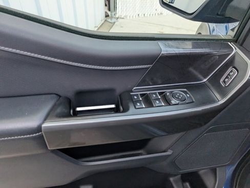 Used 2023 Ford F150 XLT image 11