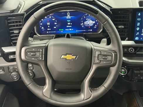 Used 2026 Chevrolet Silverado 1500 High Country AWD/4WD image 30