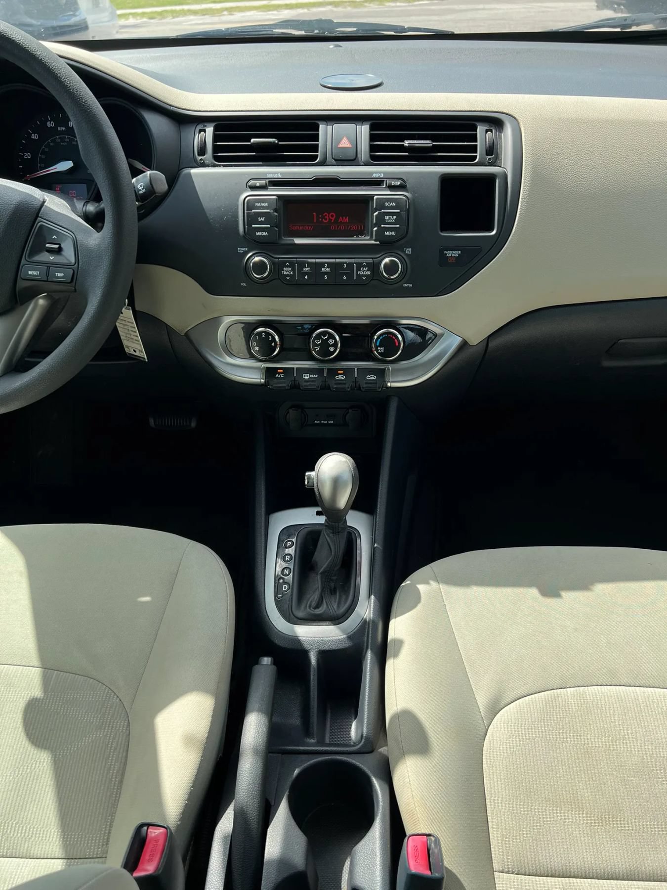 Used 2013 Kia Rio LX FWD image 13