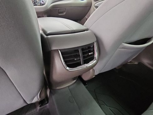 Used 2024 Chevrolet Malibu LT FWD image 30