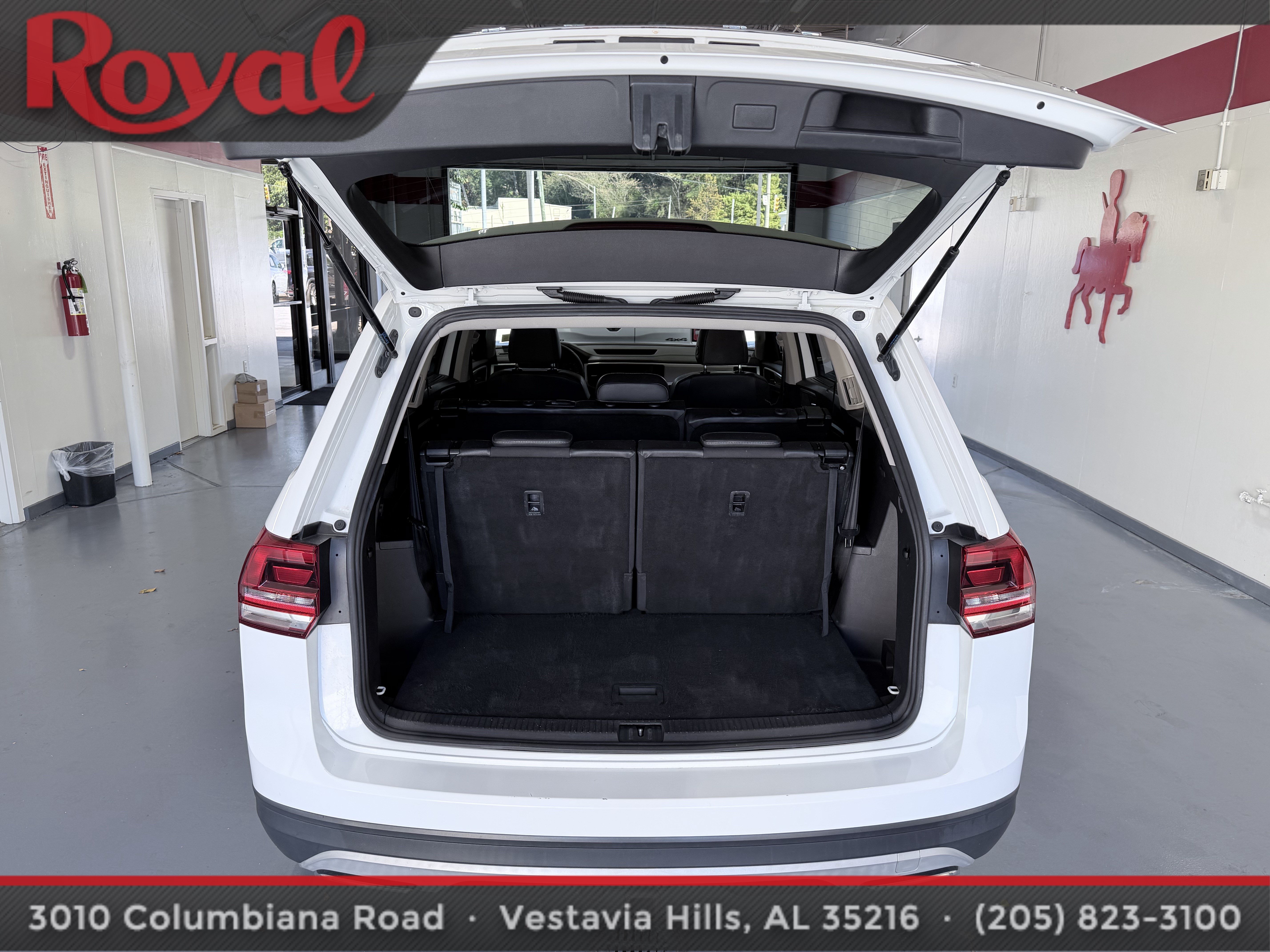 Used 2019 Volkswagen Atlas SE w/ Towing Package FWD image 6