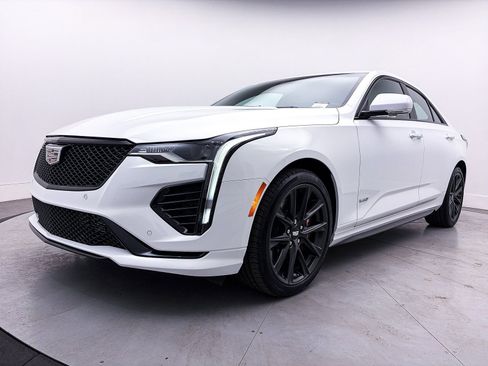 Used 2023 Cadillac CT4 V w/ Navigation Package image 15