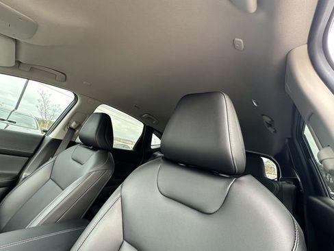 Certified 2025 Nissan Murano SV image 33