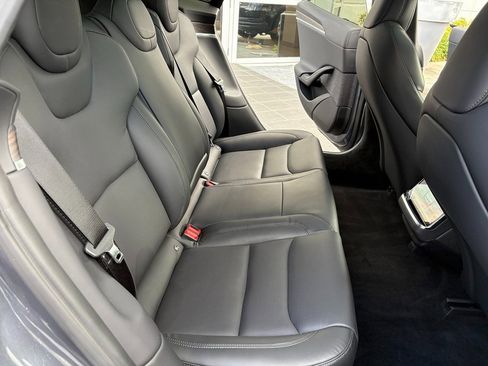 Used 2023 Tesla Model S Standard Range image 21