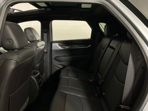 Used 2026 Cadillac XT5 Sportv w/ LPO, Floor Liner Package AWD/4WD image 31