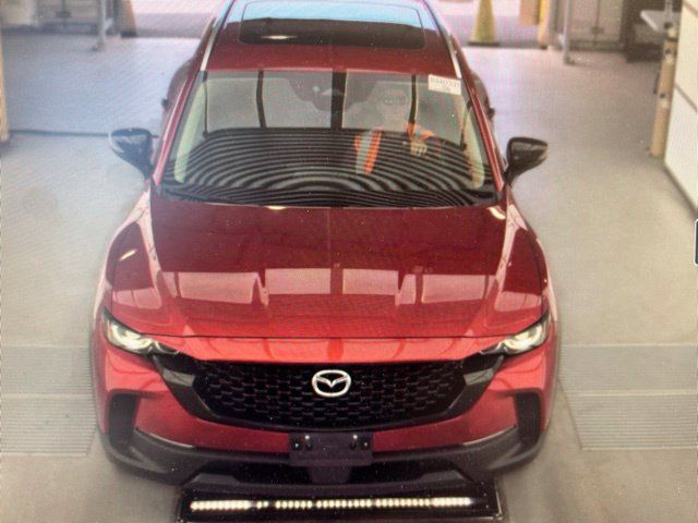 Used 2025 MAZDA CX-50 AWD 2.5 S w/ Premium Plus Pkg image 5