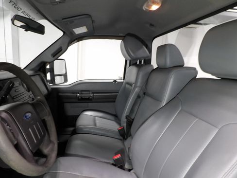 Used 2016 Ford F250 XL w/ Power Equipment Group RWD image 14