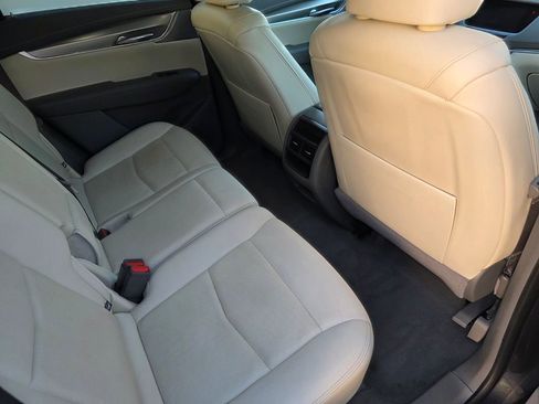 Used 2023 Cadillac XT5 Premium Luxury image 31