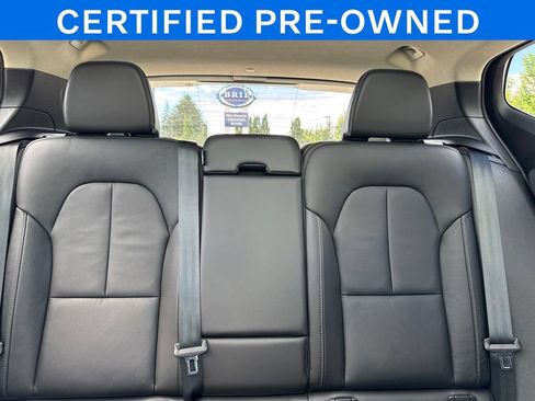 Used 2023 Volvo XC40 B5 Plus w/ Protection Package Premier AWD/4WD image 18