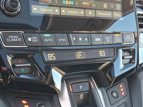 Used 2023 Honda Odyssey EX-L image 13