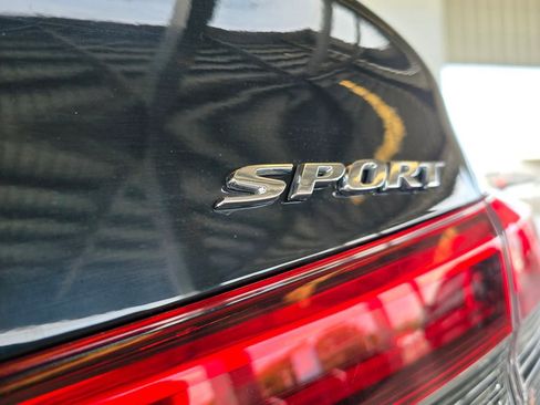 Used 2022 Honda Civic Sport image 37