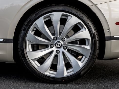 New 2026 Bentley Continental GTC image 10