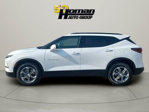 Used 2025 Chevrolet Blazer AWD LT w/ 2LT w/ Convenience Package image 2