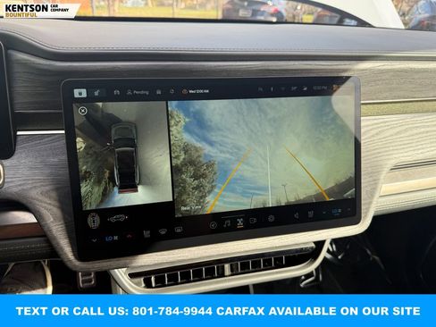 Used 2022 Rivian R1S Launch Edition image 27