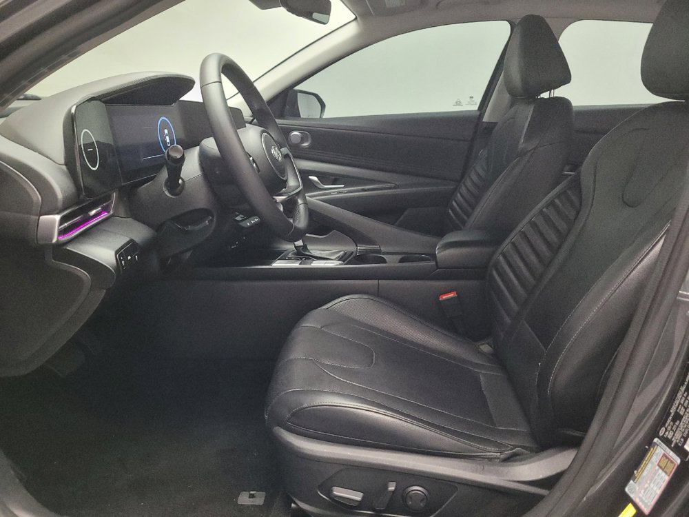 Used 2021 Hyundai Elantra Limited w/ Cargo Package FWD image 17