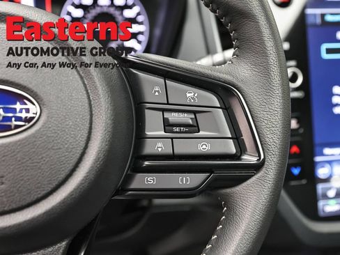 Used 2025 Subaru Forester Premium AWD/4WD image 16