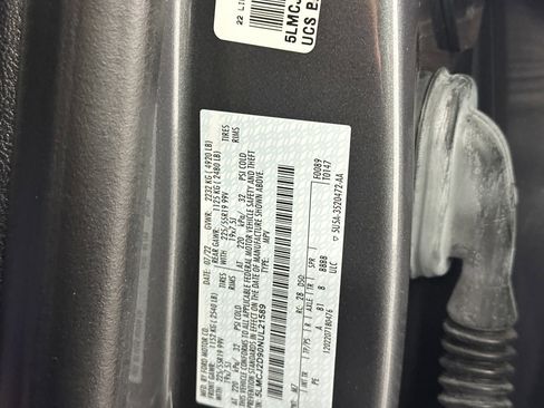 Certified 2022 Lincoln Corsair Reserve w/ Equipment Group 201A image 34