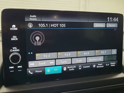 Certified 2023 Honda Pilot TrailSport image 28