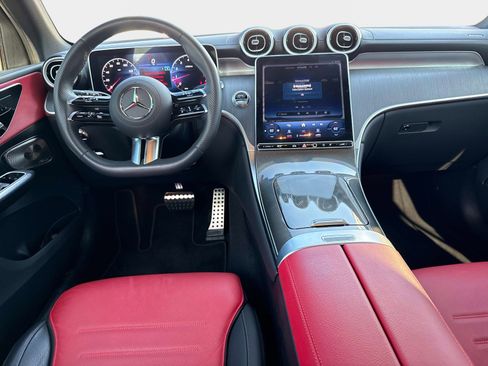 Certified 2024 Mercedes-Benz GLC 300 image 17