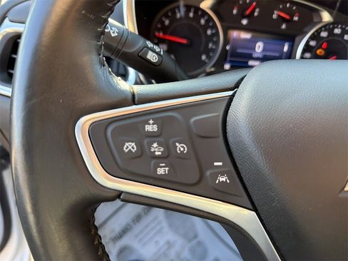 Used 2022 Chevrolet Equinox LT image 17