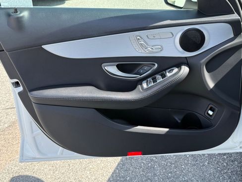 Used 2018 Mercedes-Benz C 300 Sedan image 19