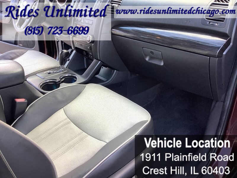 Used 2013 Kia Sorento SX FWD image 28
