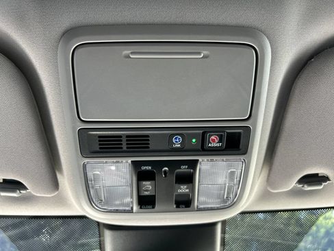 Used 2024 Honda Odyssey Elite image 20