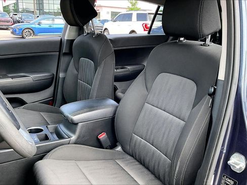 Used 2022 Kia Sportage LX FWD image 21