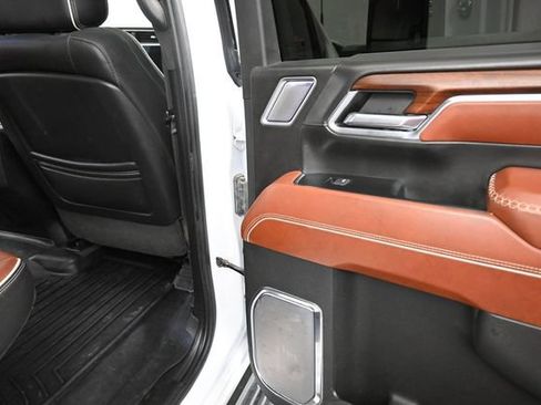 Used 2024 GMC Sierra 2500 Denali Ultimate AWD/4WD image 23