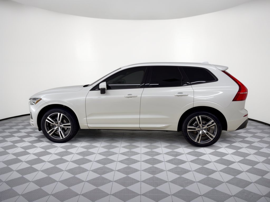 Used 2021 Volvo XC60 T5 Momentum w/ Premium Package AWD/4WD image 2