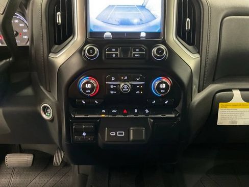 Used 2019 Chevrolet Silverado 1500 LT w/ All-Star Edition AWD/4WD image 20