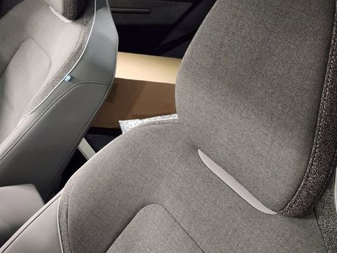New 2026 Volvo EX30 Cross Country Ultra w/ Protection Package Premier AWD/4WD image 15