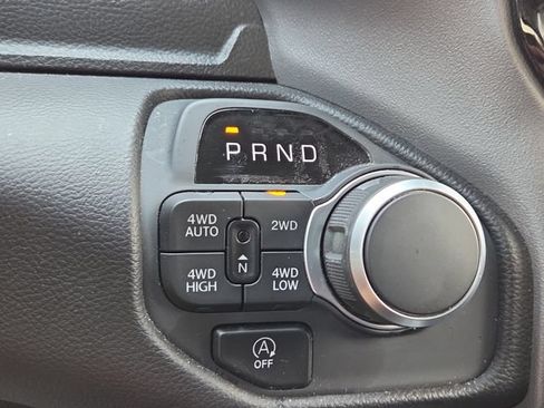 Used 2025 RAM 1500 Big Horn AWD/4WD image 11