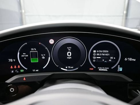 New 2026 Porsche Taycan 4S AWD/4WD image 18