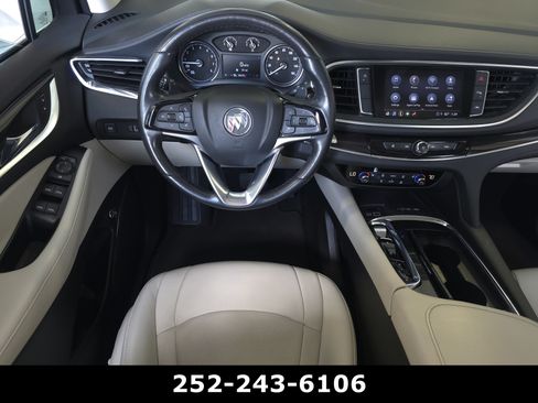 Used 2023 Buick Enclave Essence FWD image 13