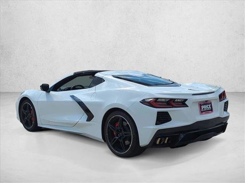 Used 2021 Chevrolet Corvette Stingray Coupe w/ 1LT image 8