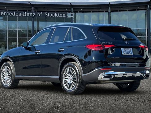 Used 2025 Mercedes-Benz GLC 300 GLC 300 image 6