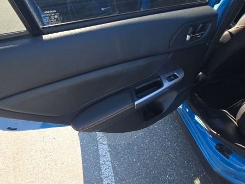 Used 2016 Subaru Crosstrek 2.0i Limited AWD/4WD image 18