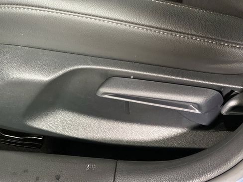 Used 2025 Honda Civic Sport image 16