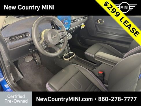 Certified 2025 MINI Cooper 2-Door Hardtop image 10