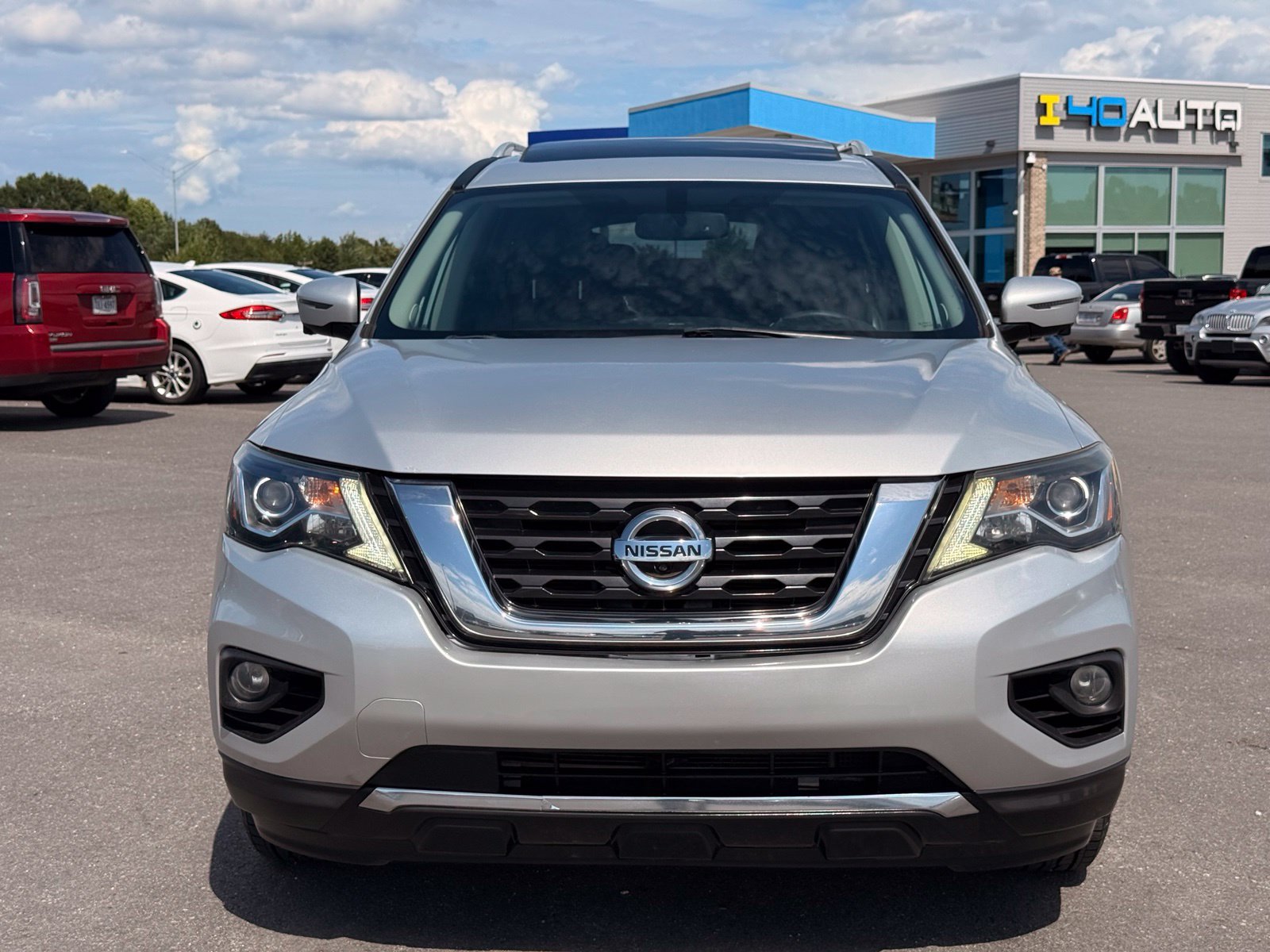 Used 2017 Nissan Pathfinder SL w/ SL Premium Package AWD/4WD image 5