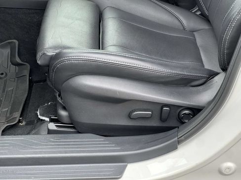 Certified 2023 Subaru Outback Limited AWD/4WD image 14
