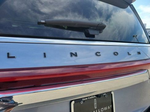 Certified 2022 Lincoln Navigator L Black Label image 11