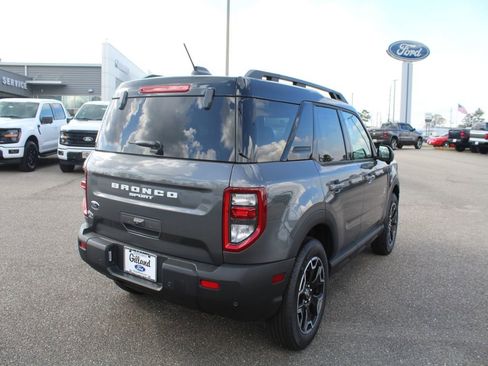 New 2025 Ford Bronco Sport Outer Banks w/ Outer Banks Tech Package+ image 5