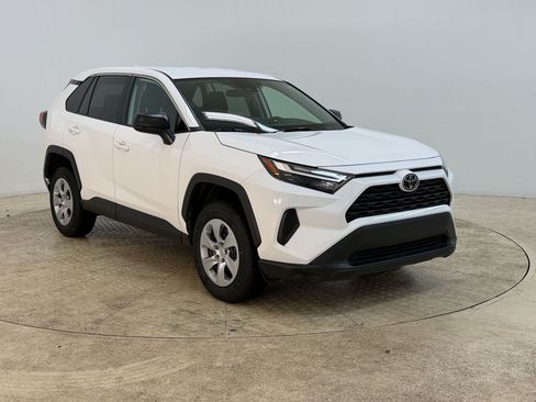 Used 2025 Toyota RAV4 LE FWD image 7