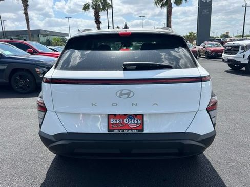 New 2026 Hyundai Kona SEL Sport FWD image 6
