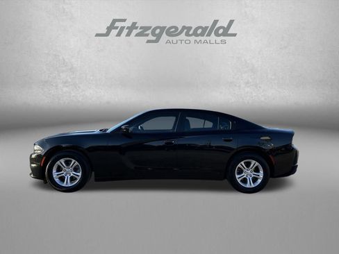 Used 2022 Dodge Charger SXT w/ Leather Interior Group image 9