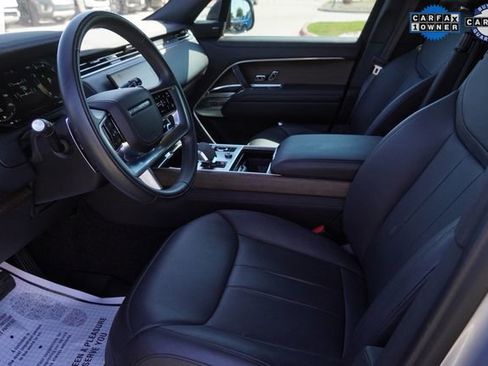 Used 2023 Land Rover Range Rover SE image 20