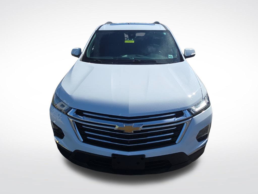 Used 2023 Chevrolet Traverse LT w/ LT Premium Package AWD/4WD image 11