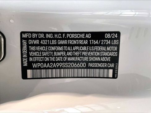 Used 2025 Porsche 911 Carrera image 36